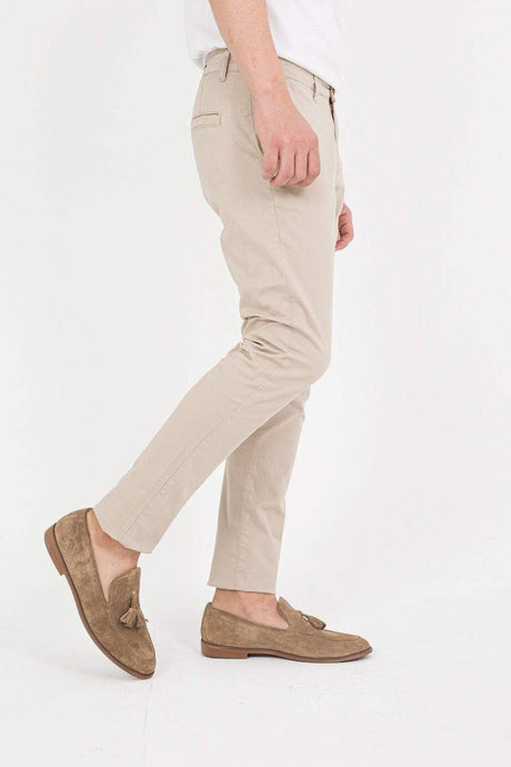 Slim-fit Chino Pants SOLID essentials