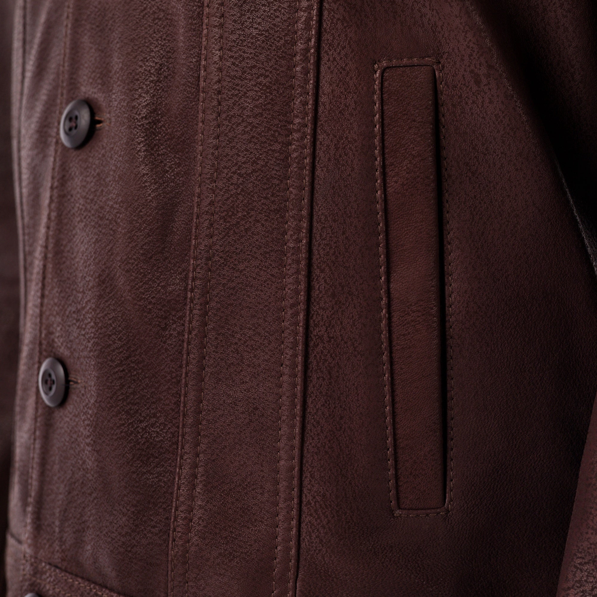 سترة الشاحنة الوعرة - إصدار جلد الحمل