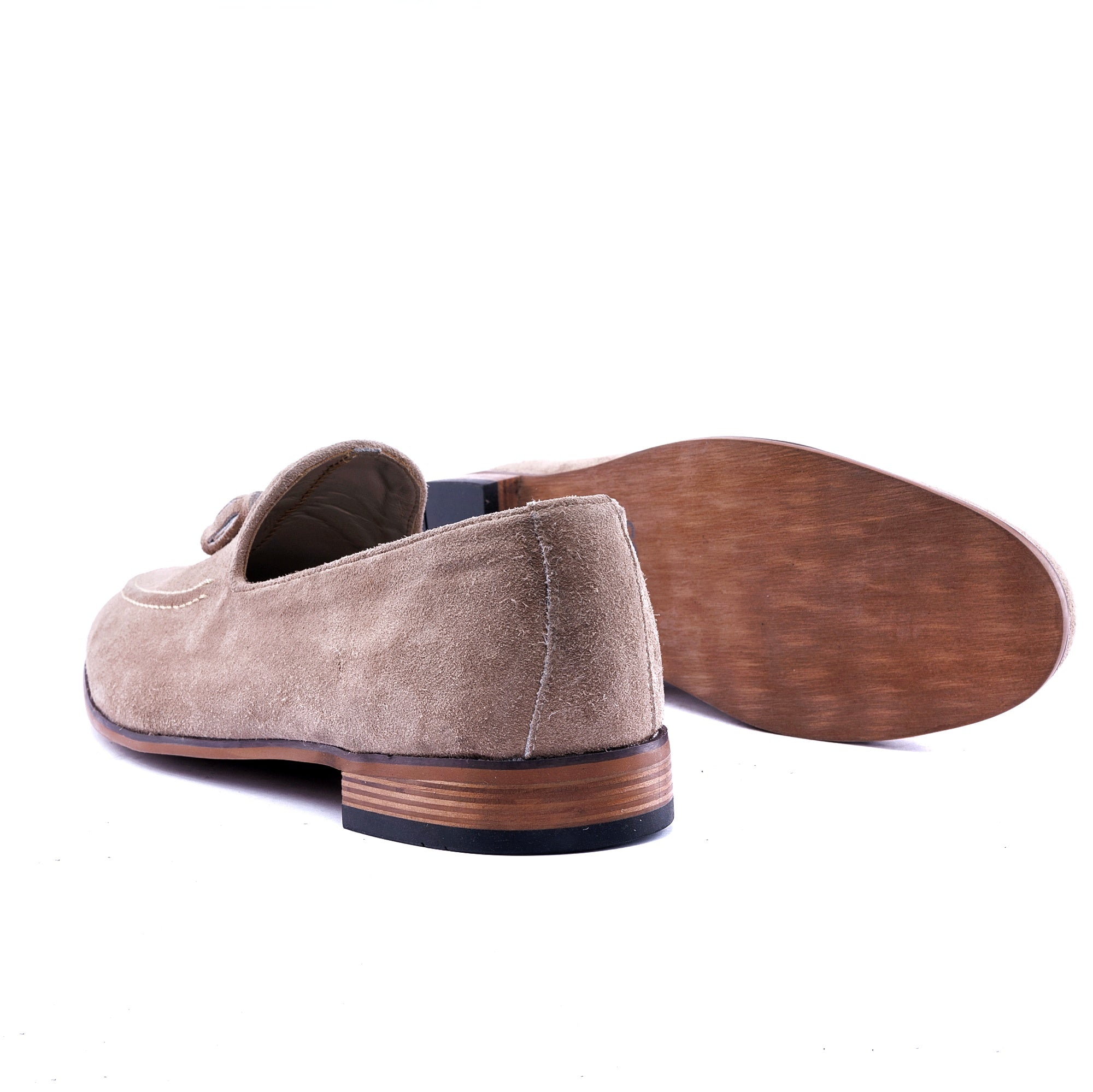 The Calf Suede Tassel Loafer - Desert Sand detail