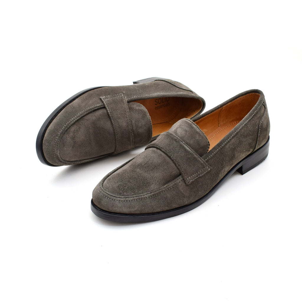 The Classic Penny Loafers - Suede Edition