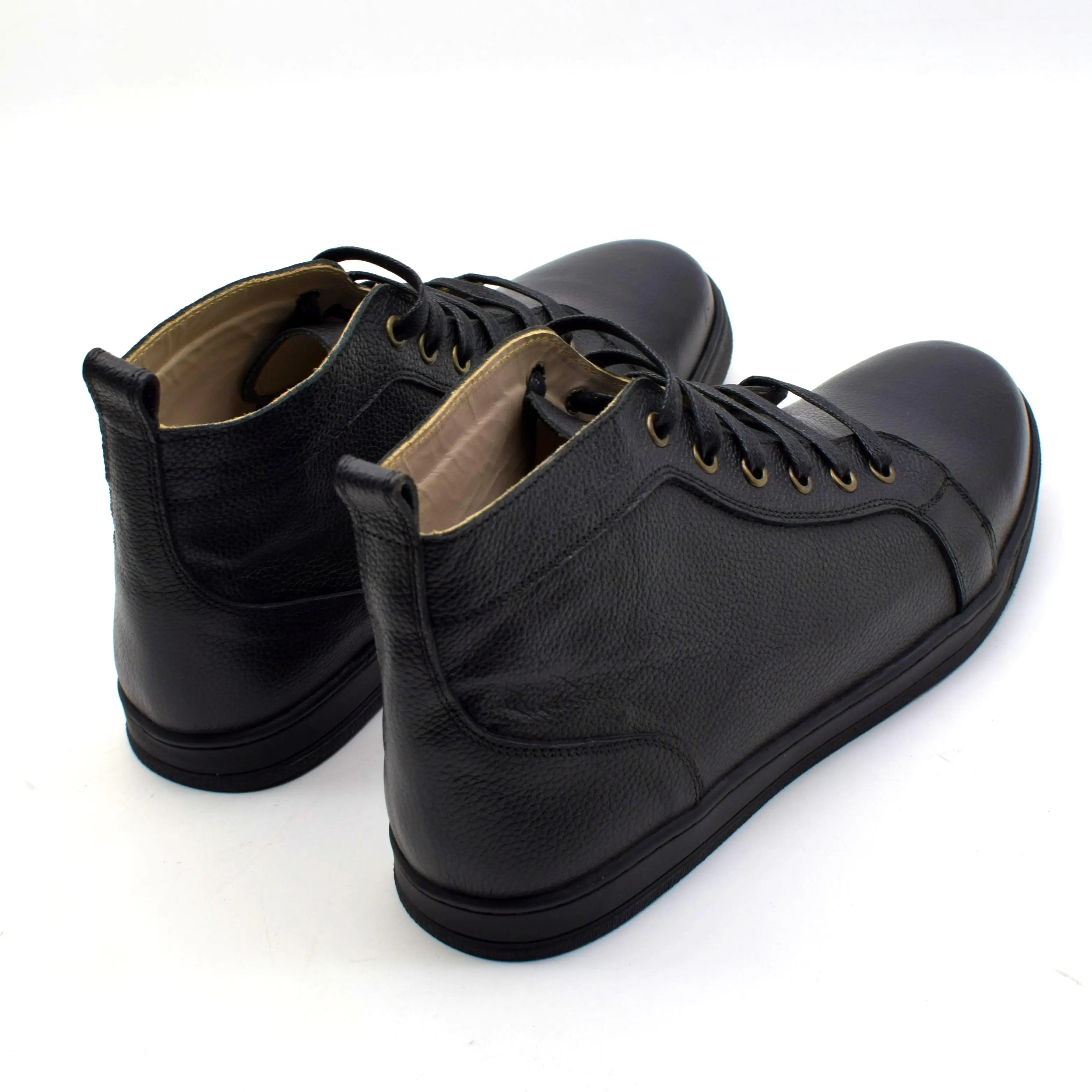 CALF LEATHER HIGH-TOP SNEAKERS SOLID essentials