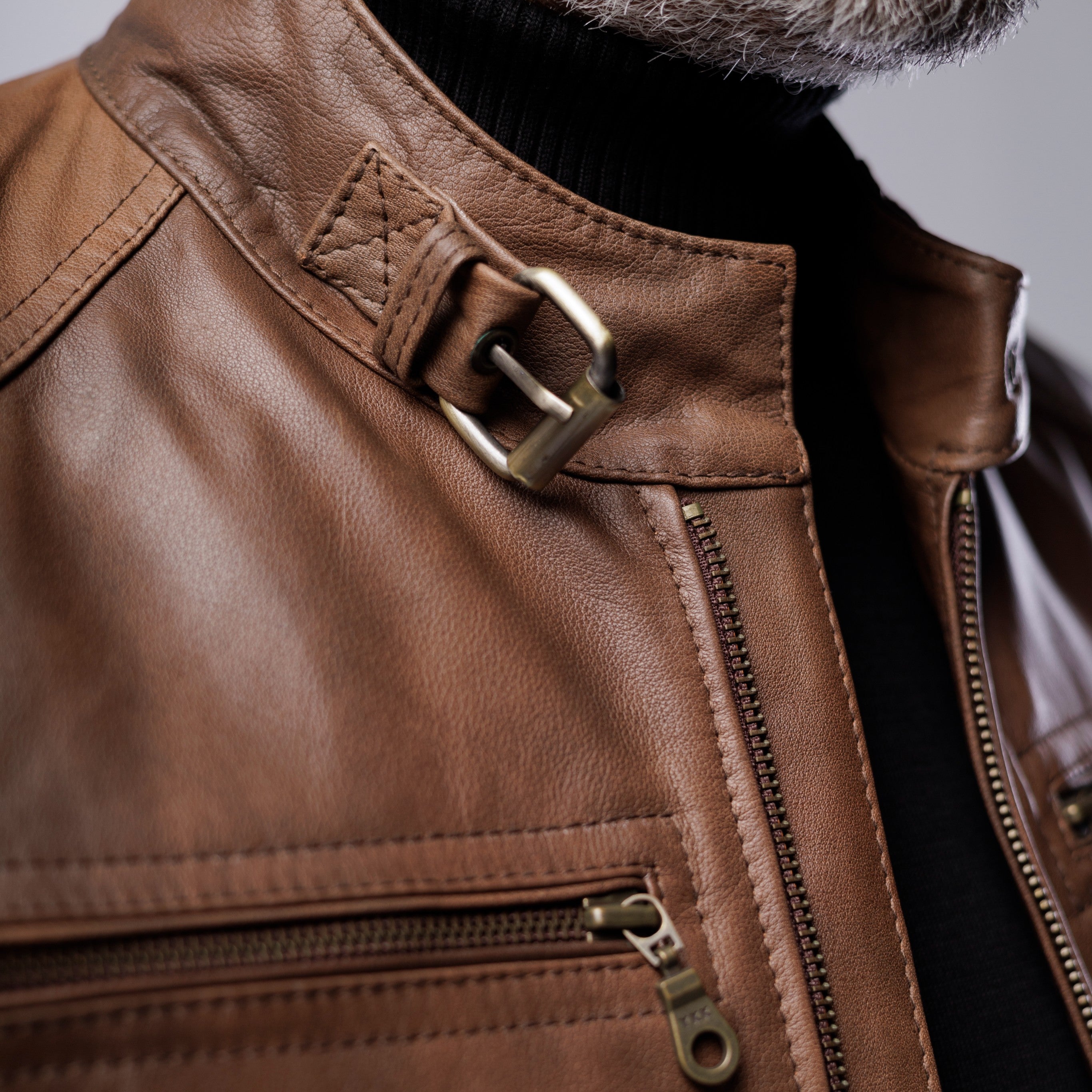 COW LEATHER ANTIQUE JACKET SOLID essentials