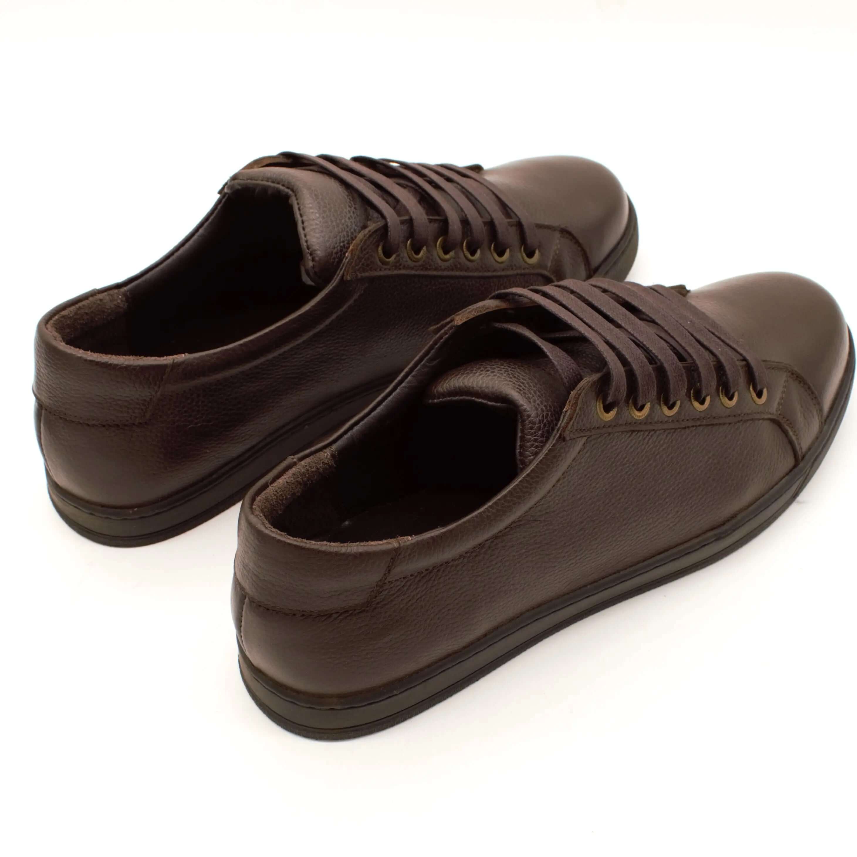 Classic Low-Top Sneakers | Onyx Black Sole SOLID essentials