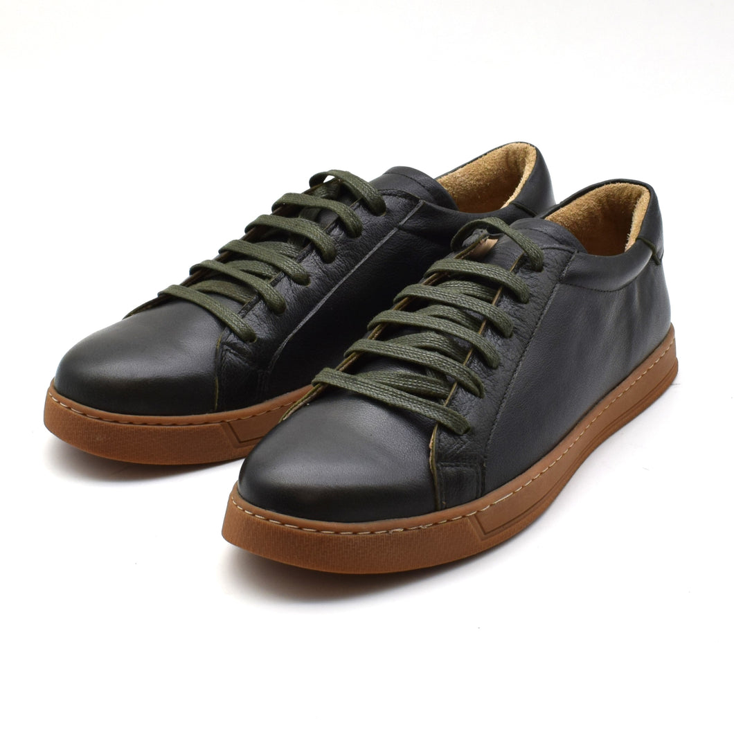 Calf Leather Low-Top Sneakers / Gum Sole