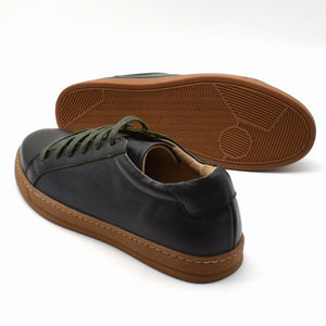 Classic Low-Top Sneakers | Crimson Red Sole