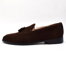 Load image into Gallery viewer, CALF SUEDE TASSEL LOAFERS
