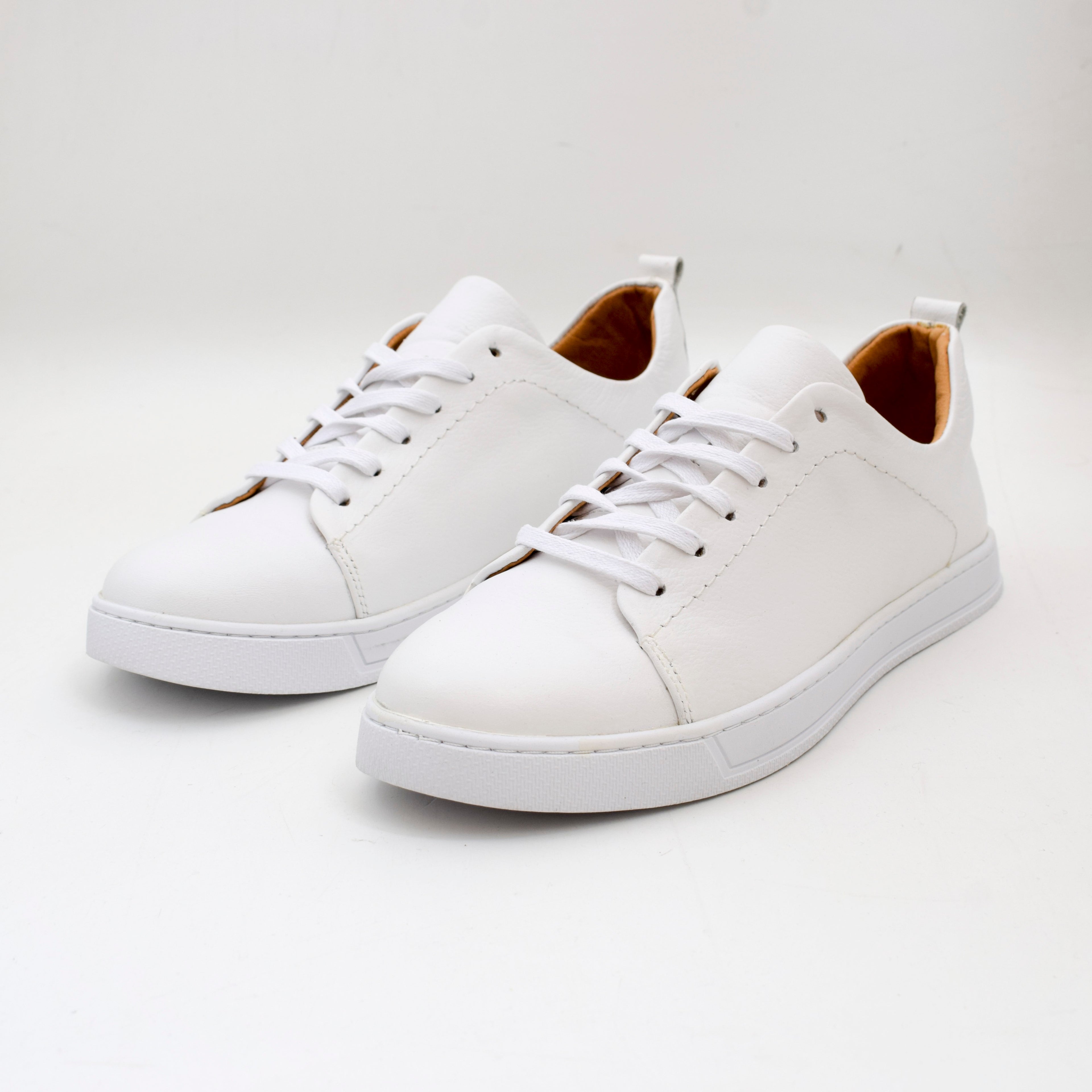 Court-Low™ Leather Sneakers