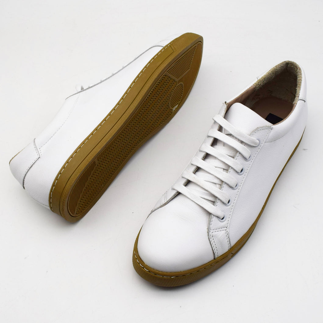 CALF LEATHER SNEAKERS - GUM SOLE