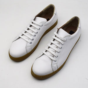 CALF LEATHER SNEAKERS - GUM SOLE