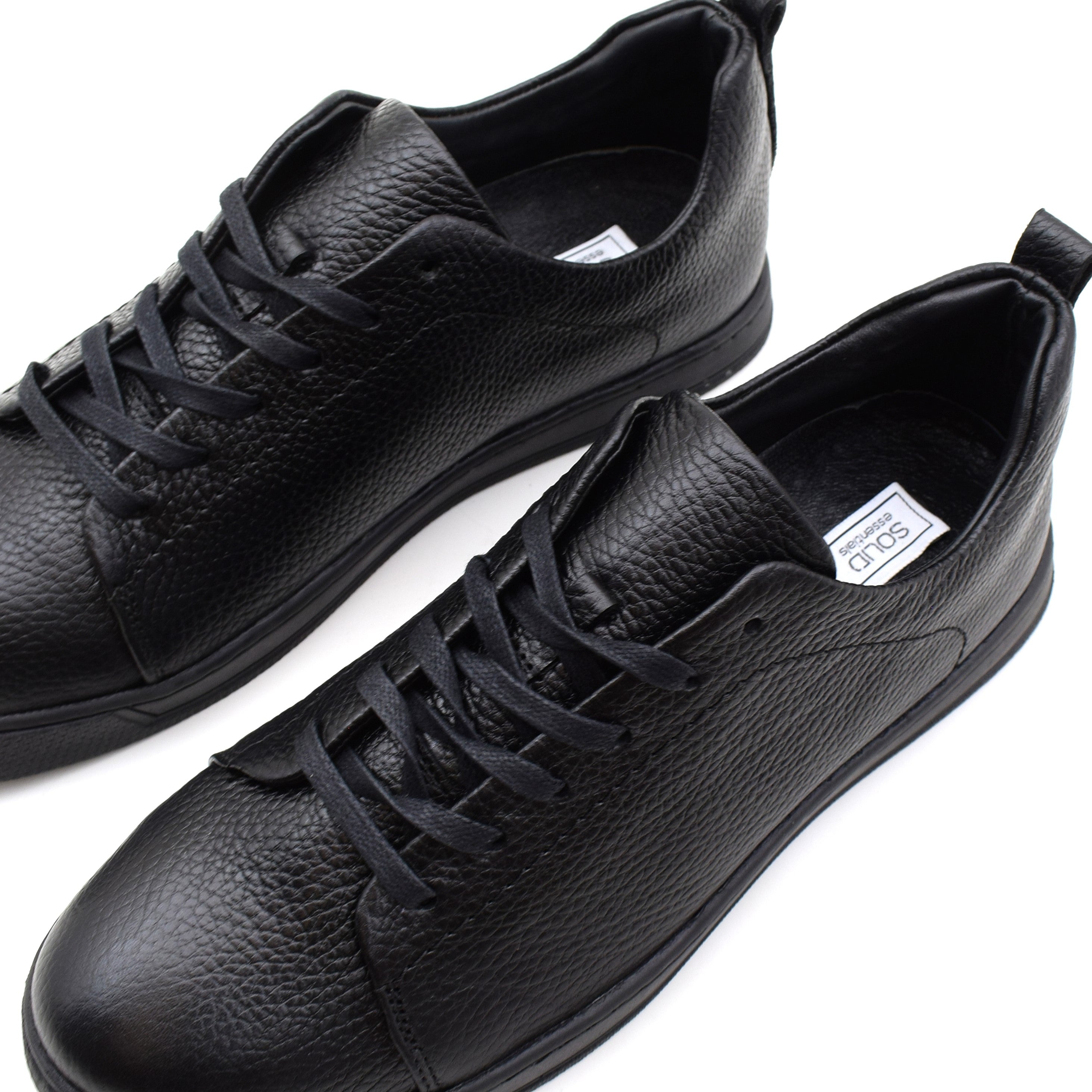 Court-Low™ Leather Sneakers
