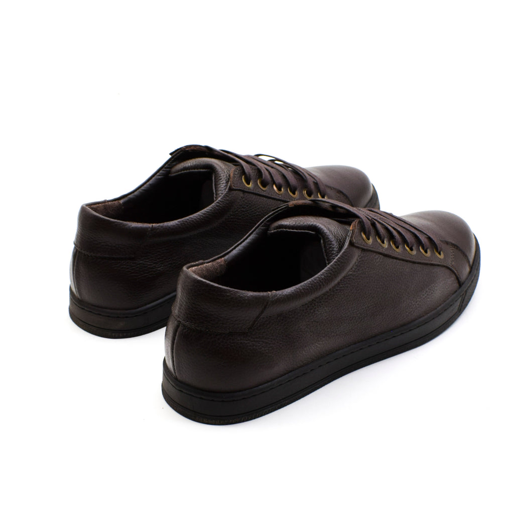 Classic Leather Low Top Sneakers