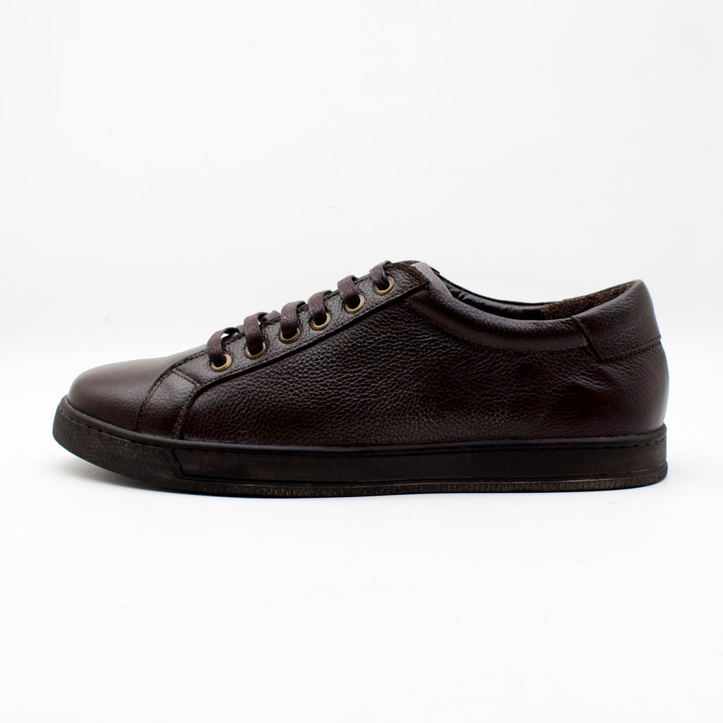 Classic Leather Low Top Sneakers