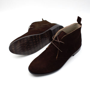 CALF SUEDE CHUKKA BOOTS