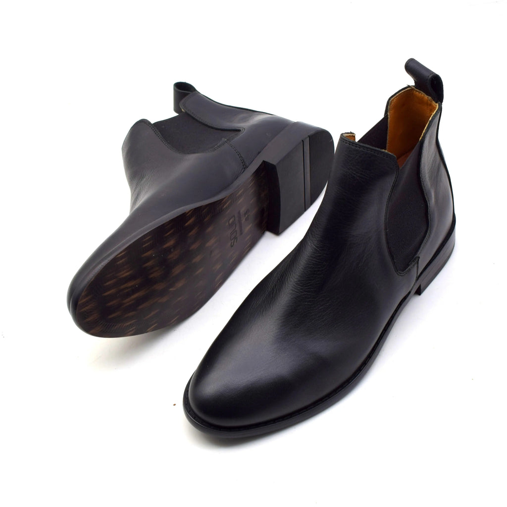 GENUINE LEATHER CHELSEA BOOTS SOLID essentials