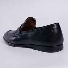 Load image into Gallery viewer, Leather Strap Loafers
