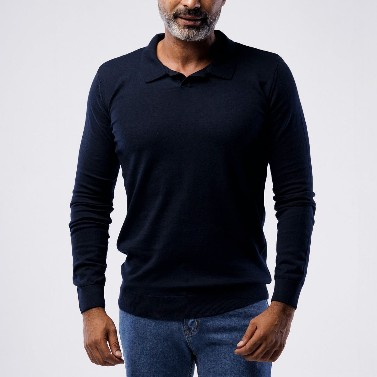 Men's navy blue fine knit long sleeve polo sweater