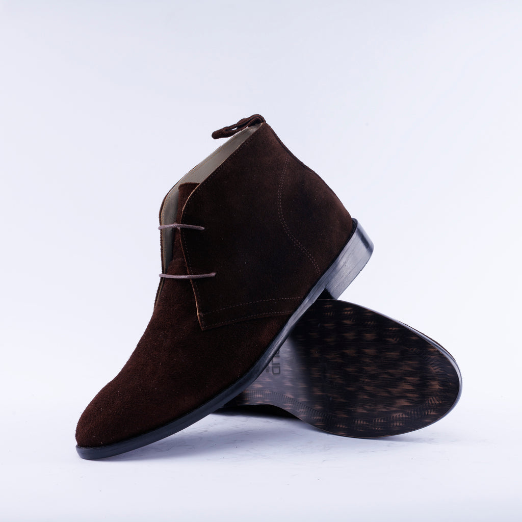 The Heritage Chukka Boots in Calf Suede