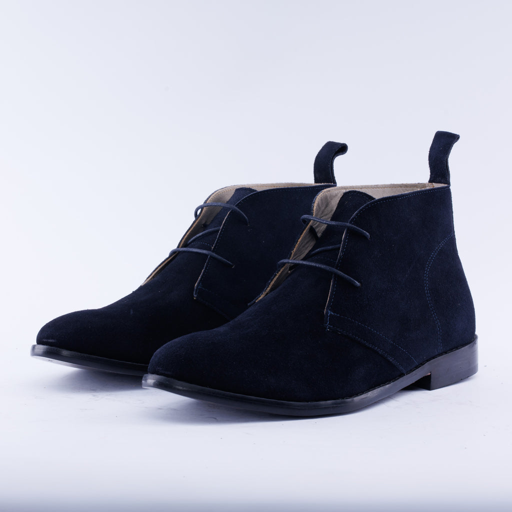 The Heritage Chukka Boots in Calf Suede