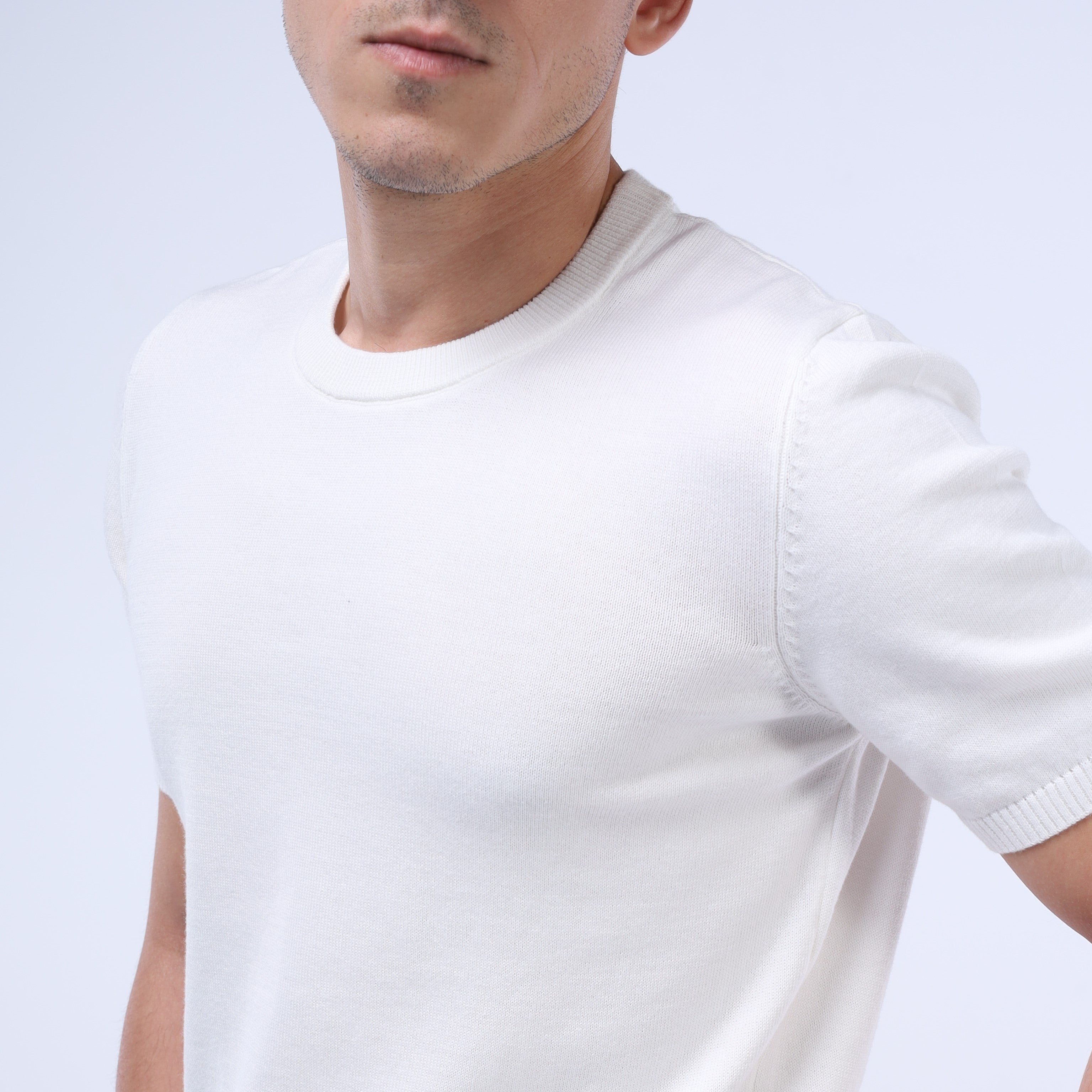 تي شيرت CloudKnit Crew من SOLID Essentials