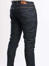Load image into Gallery viewer, Skinny-Fit Flex Jeans SOLID essentials

