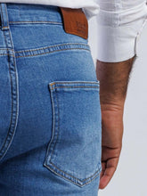 Load image into Gallery viewer, Skinny Flex Denim SOLID essentials
