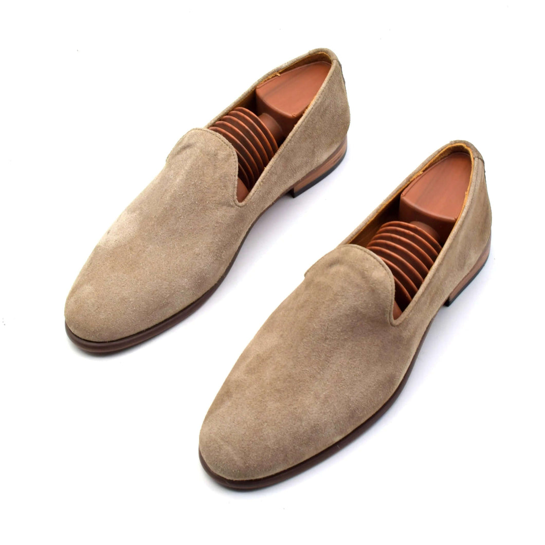 Vivid Sole Calf Suede Loafers SOLID essentials