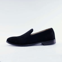 Load image into Gallery viewer, Luxe Suede-Velvet Loafers SOLID essentials
