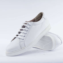 Load image into Gallery viewer, Classic Low-Top Sneakers | White Sole
