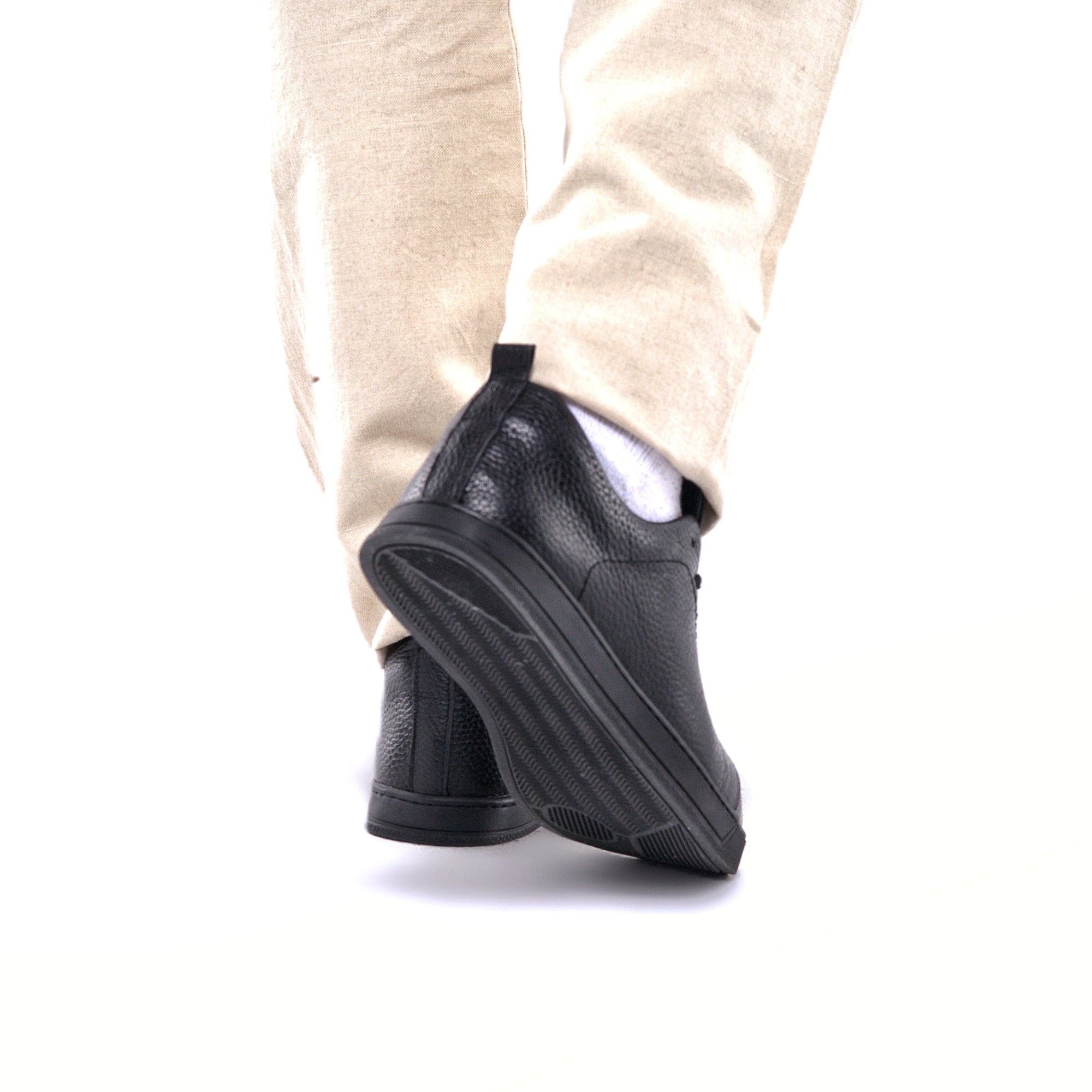 Court-Low™ Leather Sneakers