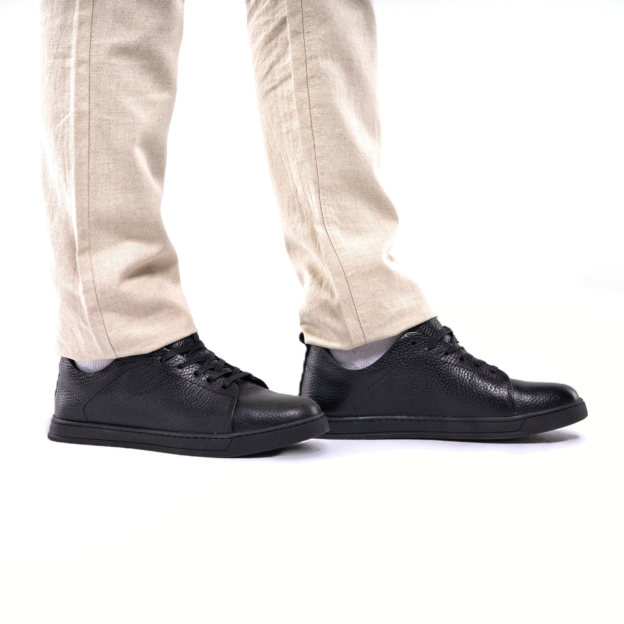 Court-Low™ Leather Sneakers