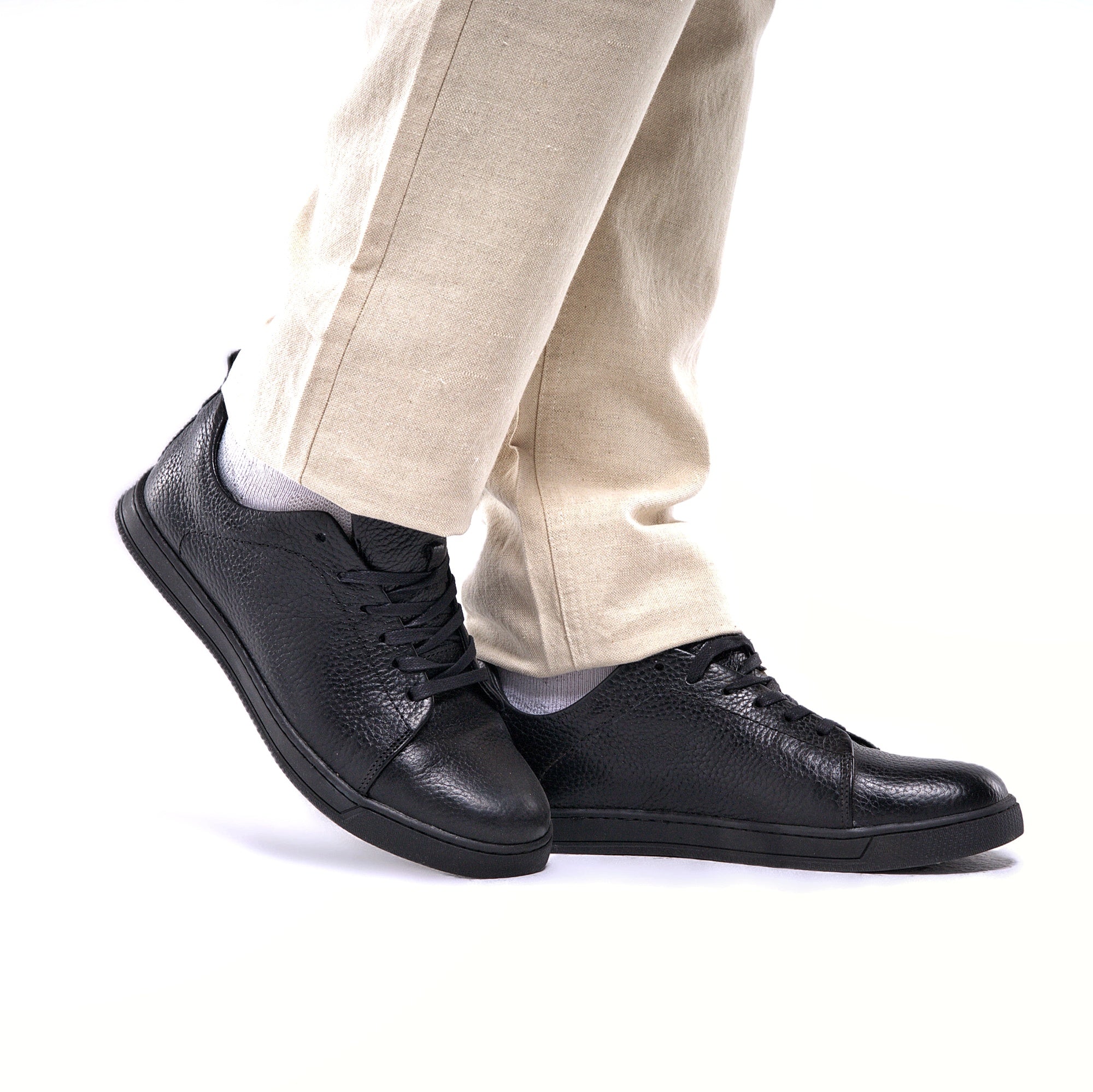 Court-Low™ Leather Sneakers
